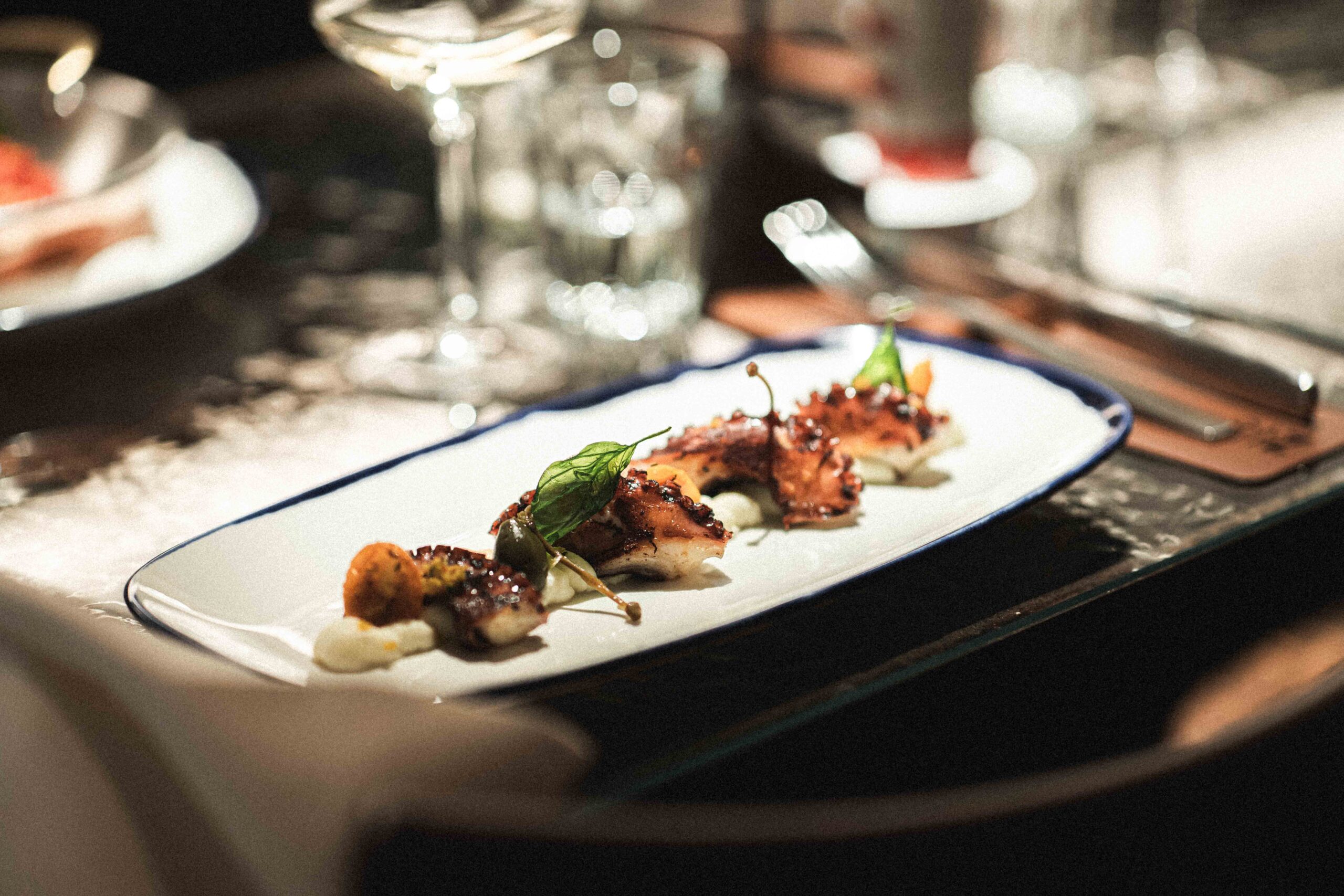 10NODI_PIATTI AMBIENTATI_LUG25-392 Ristorante di Pesce a Como Dieci Nodi Bistrot