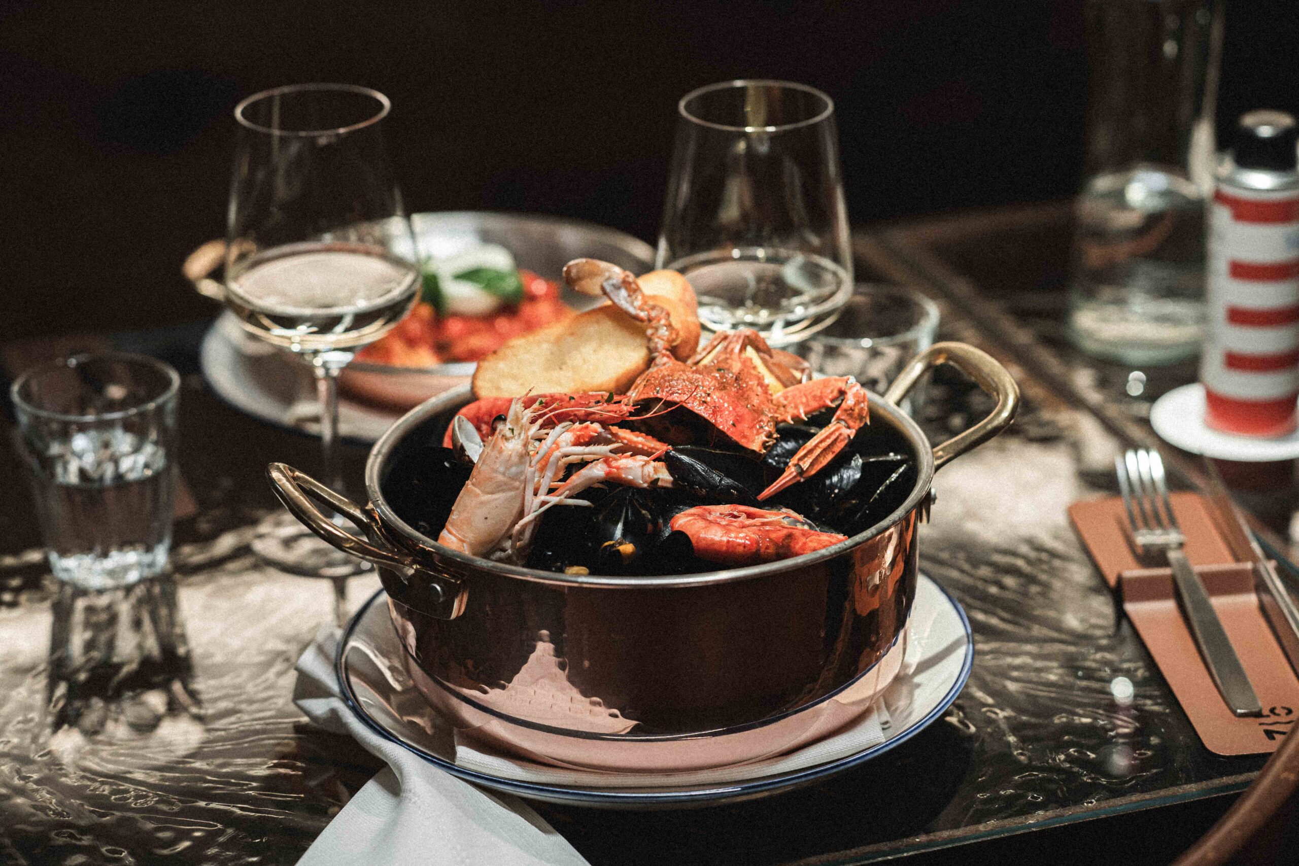 10NODI_PIATTI AMBIENTATI_LUG25-439 Ristorante di Pesce a Como Dieci Nodi Bistrot